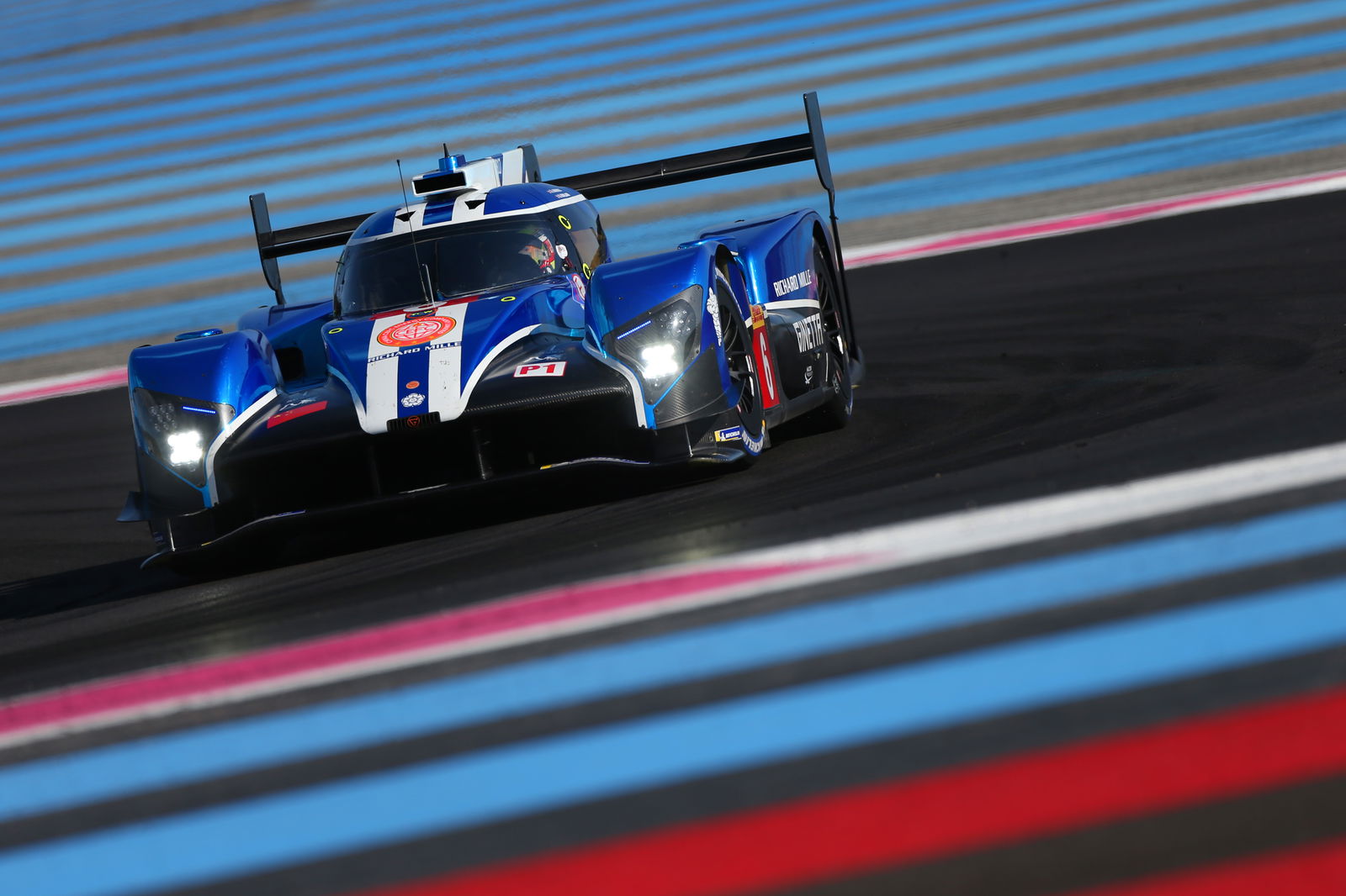 Fittipaldi sustains suspected broken legs in Spa WEC crash